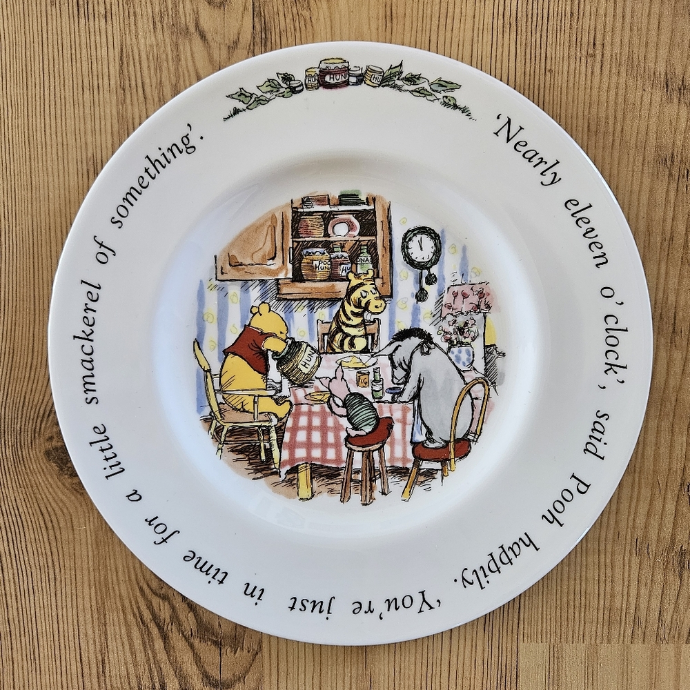 Royal Doulton Disney Winnie-the-Pooh Plate
